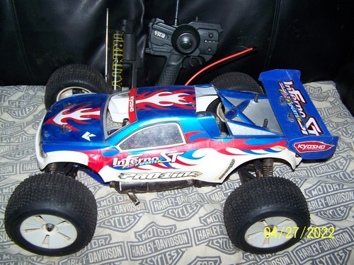 Kyosho inferno sports - st,