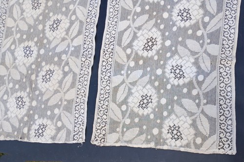 Rideau ancien motif fleurs - ancien,