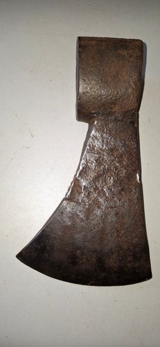 Hache ancienne taillant 130 - taillant, de