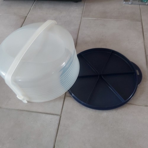 Tupperware tres grand - plat, a