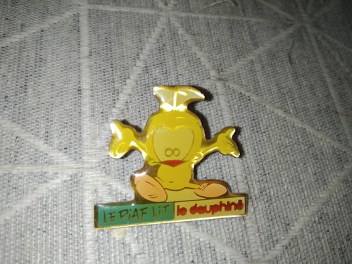Pin piaf lit le - pin's, dauphiné