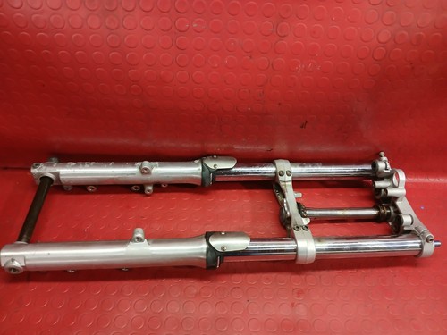 Fourche selles plaques axe - fourche,