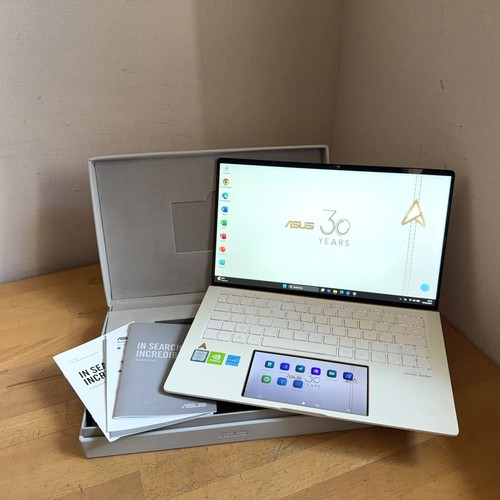 Portable asus zenbook 30 - pc, |