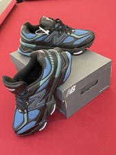 NEW BALANCE Paire Chaussures Homme Taille 43 Neuves