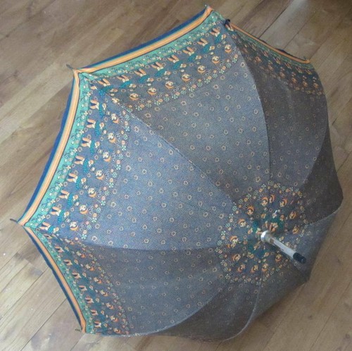 Ombrelle parapluie ancien - , à