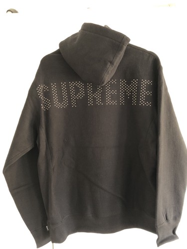 Sweat capuche clouté - sweat, à
