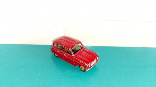 1506252 voiture dinky toys - voiture,