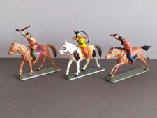 STARLUX FARWEST INDIAN HORSEMEN Multi Figure Set Lot 3