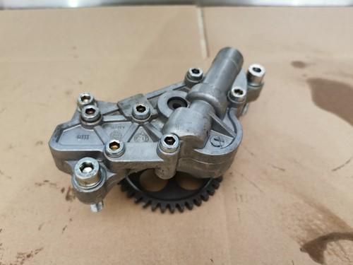 Pompe huile ducati - pompe, À