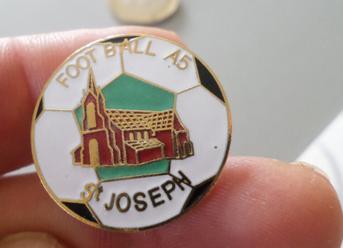 Pin badge football - s,
