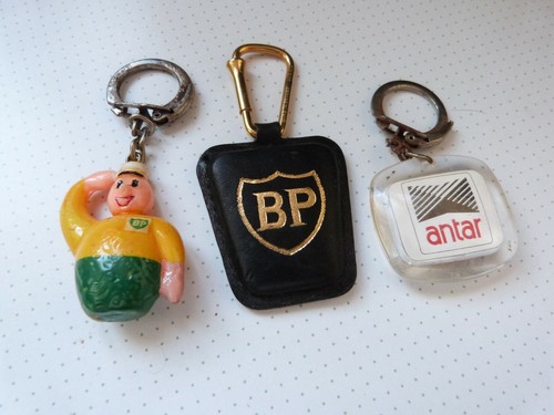 Lot anciens porte clef - clef, cles