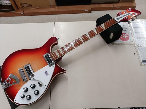 Rickenbacker 620 - rickenbacker,