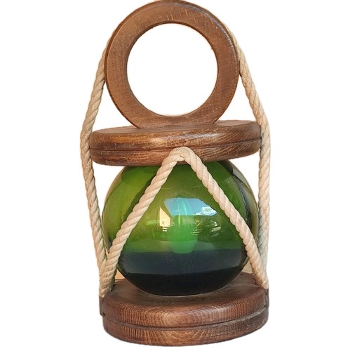 Ancienne lampe marine - lampe,