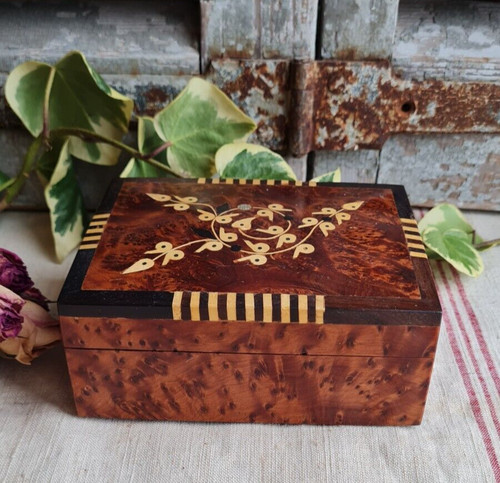 Ancienne grosse boite bois - ancienne,