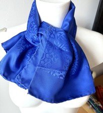 Foulard Louis Feraud Bleu Soie