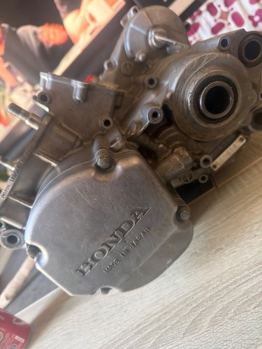Bloc moteur 250 honda 2002 - bloc,