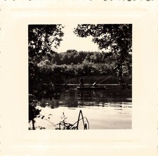 ANCIENNE JOLIE PHOTOGRAPHIE NOIRE & BLANC JOUR DE PECHE RIVIERE BARQUE