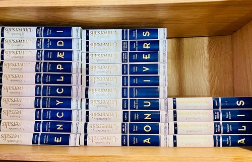Lot complet volumes les - volumes,