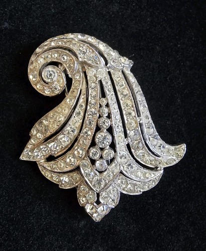 Vintage crown trifari clip - crown,
