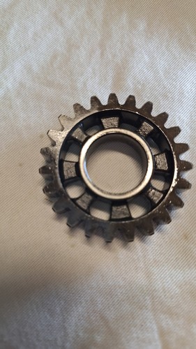 Pignon 5ème honda 250cr 250 - 5ème,