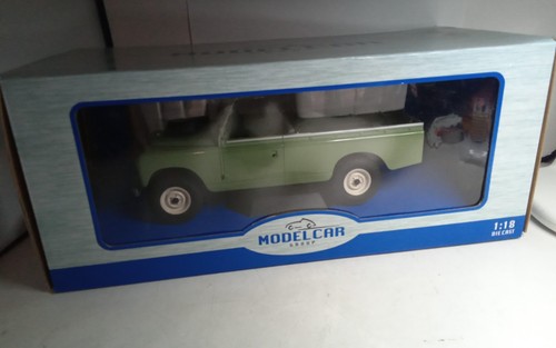Modelcar mcg 18093 18 - 1/18, land