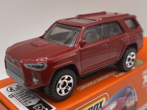 Matchbox toyota runner hrv00 - 4,