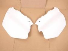 Caches latéraux UFO pour Moto