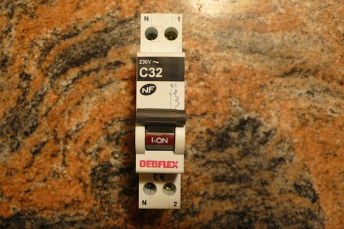 Debflex disjoncteur modulaire - disjoncteur,