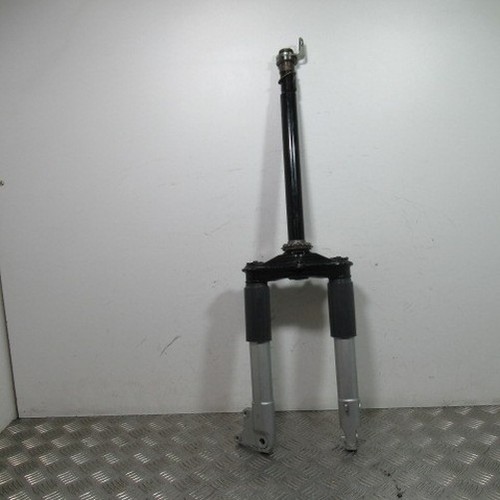 2011 piaggio zip forks - 50,