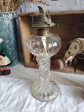 ancienne lampe a petrole pour