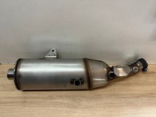 UN SILENCIEUX D ECHAPPEMENT HM