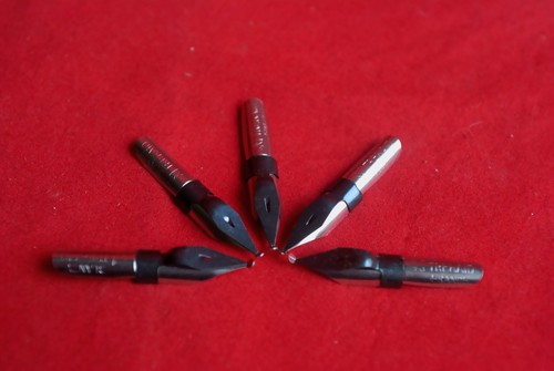 Lot plumes calligraphie - lot, 89