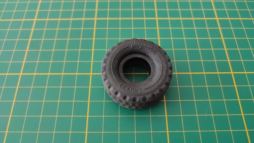 Pneu camion 30822180 pièce
