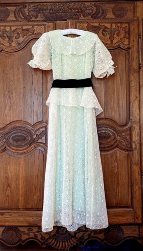 Ancienne robe demoiselle - ancienne,