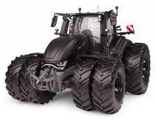 UNIVERSAL HOBBIES - Tracteur