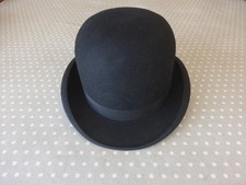 Ancien Chapeau MELON en Feutre Noir Chapelier Reynaud de la ville de Nancy.