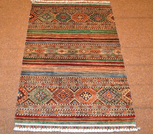 Tapis oriental handnoué - tapis,