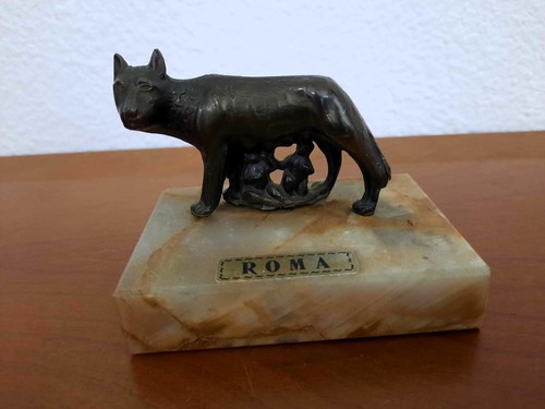 Petit bronze louve - petit, la
