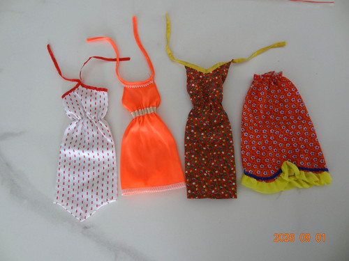 Lot tenues vintage - 4,