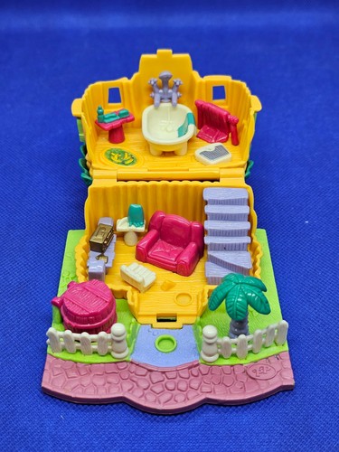 Polly pocket elephant house - pocket,