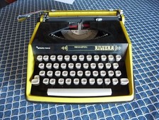 Ancienne Machine à Ecrire