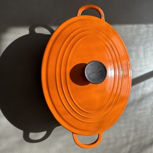 Cocotte ovale fonte - cocotte, en