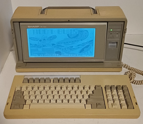 Sharp 7000 portable - pc-7000,
