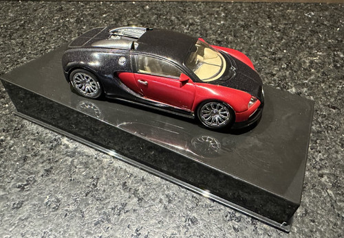 Autoart bugatti veyron 4 - autoart,
