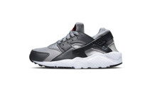 DX1091-001 Nike Huarache Run
