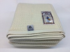 Brun de Vian-Tiran Nuage Merino Wool Blanket, Waffle Pattern -FREE SHIPPING