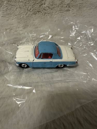Triumph herald coupé corgi - triumph,