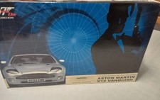 KYOSHO 1/12 ASTON MARTIN V12 VANQUISH JAMES BOND 007 BON ETAT EN BOITE to D10