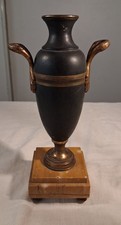 VASE AMPHORE EN TÔLE BRONZE ET REGULE DORE DEBUT XXème