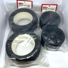 Jeu de pneus et de roues